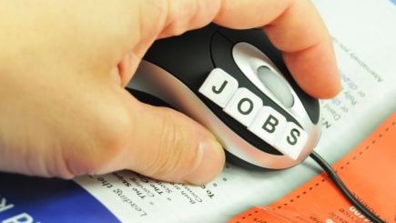 JOBURI. Peste 15.800 de locuri de muncă vacante astăzi în țară