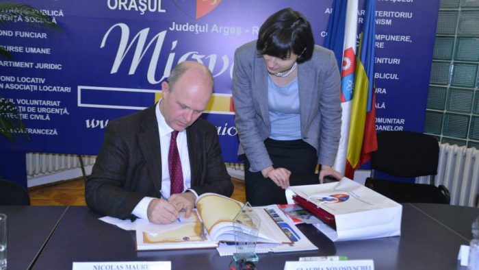 Nicolas Maure, directorul general al Automobile Dacia, desemnat cetățean de onoare al Mioveniului