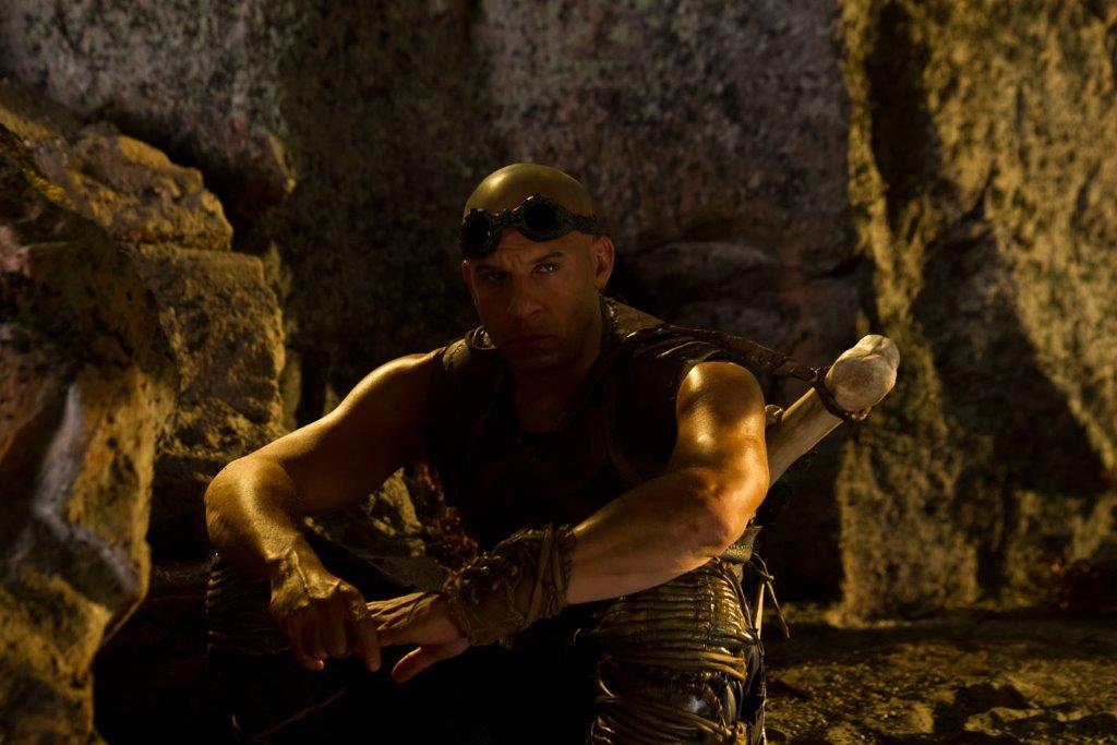 Câștigă o invitație dubla la filmul „Riddick”