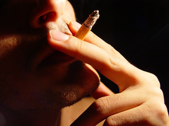 33.000 de romani mor anual din cauza fumatului, unul la fiecare 16 minute