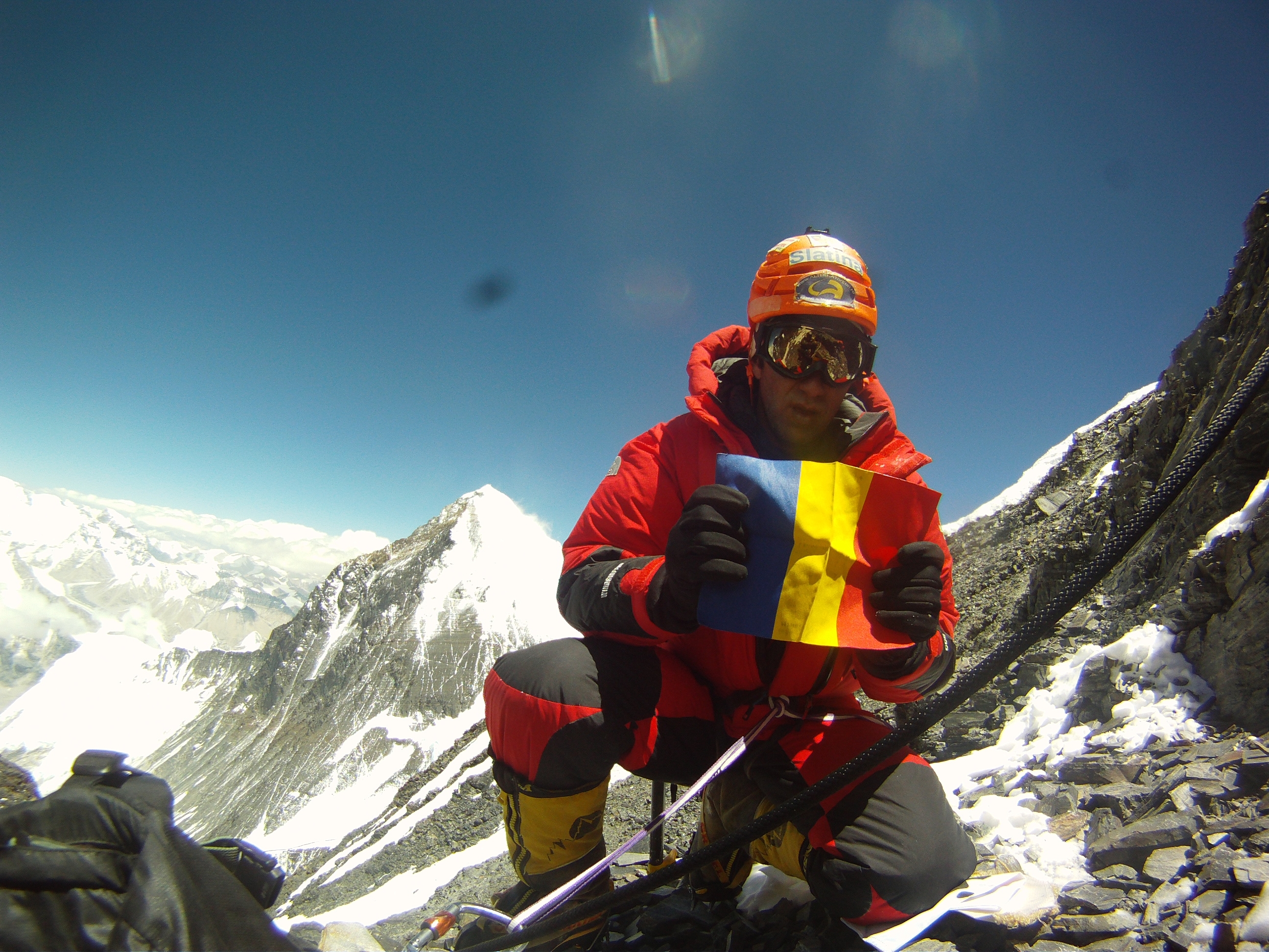 Pumnii strânşi pentru alpinistul Horia Colibăşanu