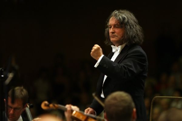 Simfonia a 9-a de Beethoven deschide stagiunea la Ateneu