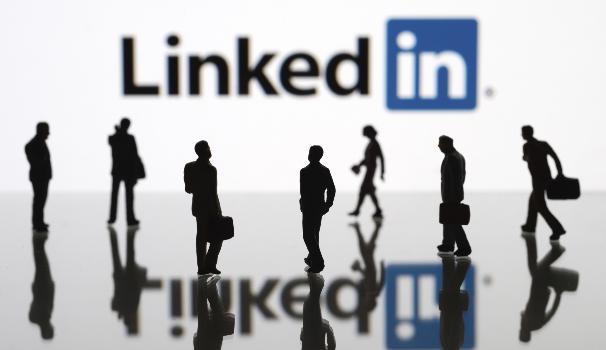 Utilizatorii LinkedIn, victime ale unui atac spam de proportii in septembrie