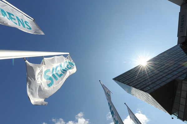 Siemens face angajari