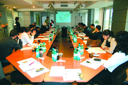 Holcim (Romania) a luat initiativa organizarii unui seminar pentru jurnalisti