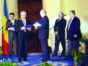 Castigatorii premiilor IT&C ale Romaniei pentru 2003
