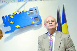 UE specializeaza tineri romani