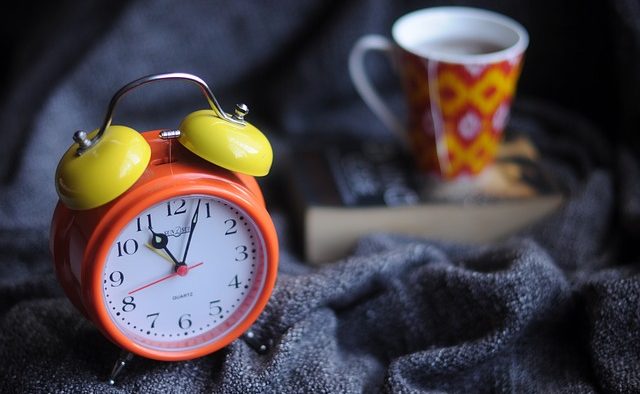 13 greşeli pe care le faci din momentul în care te trezeşti - Cum să le eviţi ca să fii mai productiv