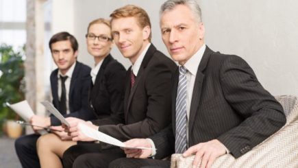 JOBURI. Peste 14.800 de locuri de muncă disponibile astăzi în țară