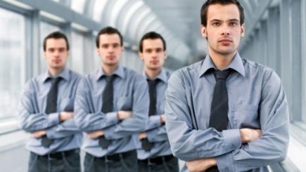 De ce e bine să nu angajăm „clone”, după chipul și asemănarea noastră