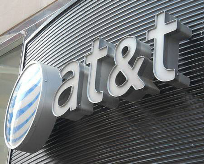 AT&T cumpără DirectTV pentru 48,5 miliarde dolari