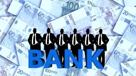 Banca americană JPMorgan Chase începe recrutarea pentru noul centru global din Varșovia