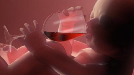 Alcoolul consumat în timpul sarcinii poate avea efecte negative și asupra viitoarelor generații de copii