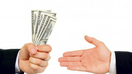 Întreabă recrutorul: Când e mai bine să cer o mărire de salariu?
