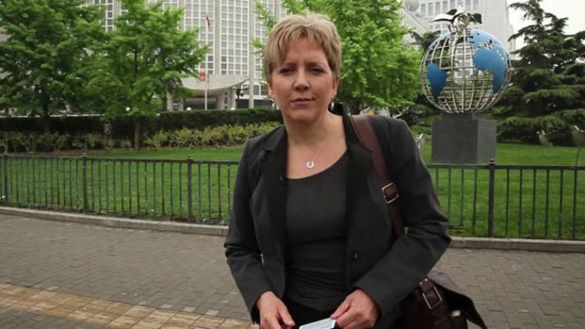 Carrie Gracie, redactorul şef al BBC China, a demisionat. Motivul evidențiază  diferenţele salariale între bărbaţi şi femei