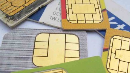 Cartelele SIM – treptat înlocuite cu cipuri pentru a facilita schimbarea companiei de telefonie