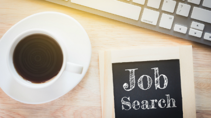 ‹Fă-ți job din a căuta un job› și alte 4 sfaturi pentru a rămâne motivat și optimist când îți cauți de lucru
