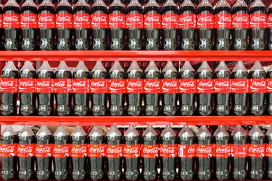 Cea mai importantă restructurare din ultimii 15 ani la Coca-Cola