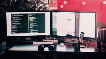 Cum recrutezi peste 500 de IT-işti din România într-un singur an