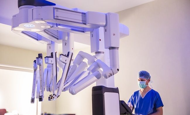 Lansarea primului program integrat de Chirurgie Minim Invazivă și Robotică din România