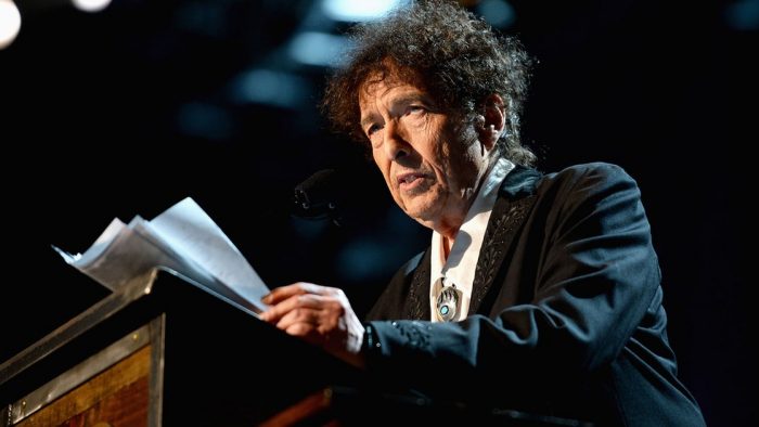 În sfârșit, iată discursul lui Bob Dylan