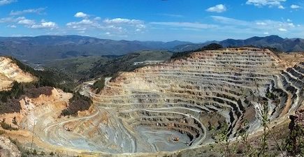 Cuprumin a demarat procedurile de selecţie şi recrutare pentru şase directori