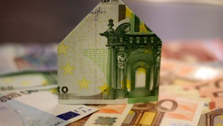 Comisia Europeană vrea un sistem de alertă timpurie pentru companiile în pericol de insolvenţă