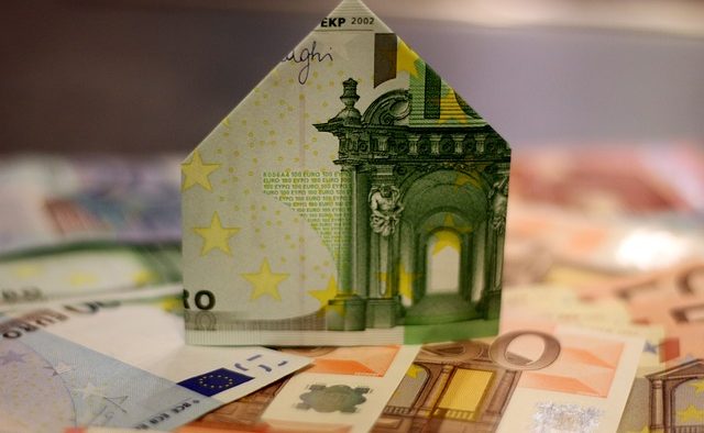 Comisia Europeană vrea un sistem de alertă timpurie pentru companiile în pericol de insolvenţă