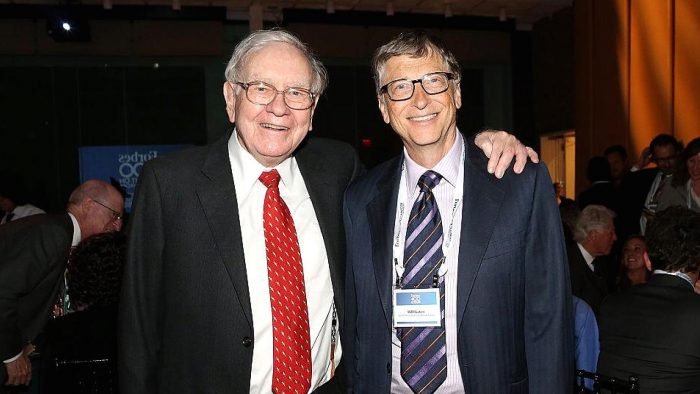 Ce ar face Bill Gates și Warren Buffett dacă…