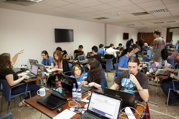 Hackathon-ul Innovation Labs din Bucureşti şi-a desemnat câştigătorii