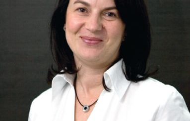 Interviu cu Simona Zinca, Director de HR al Volksbank: În perioadele de restructurări, cel mai greu este să-i păstrezi pe angajații buni