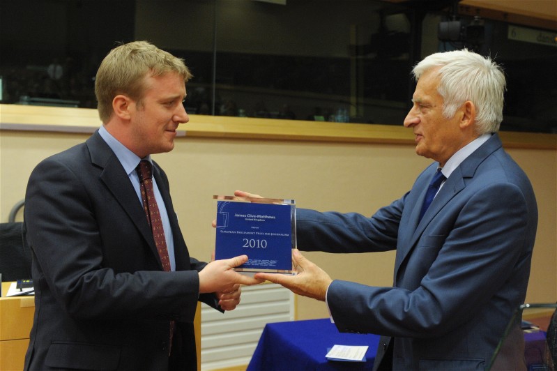 Premiu pentru jurnalism in valoare de 5.000 de euro, acordat de Parlamentul European