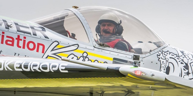 Pilotul acrobat lituanian Jurgis Kairys și-a anunțat prezența la BIAS