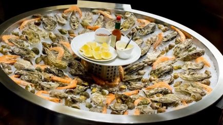 Povestea restaurantului a cărui soartă depinde de educarea românilor