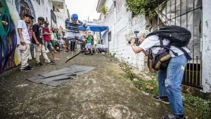 Fotografa care a schimbat cursul street art-ului în lume vine la Zilele Uriași de Pantelimon