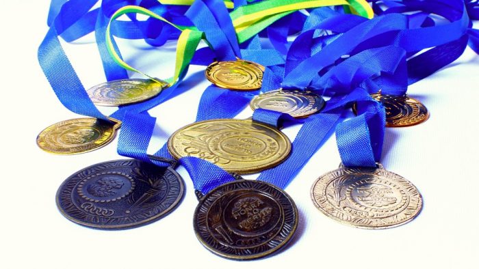 Medaliile rămân, olimpicii pleacă
