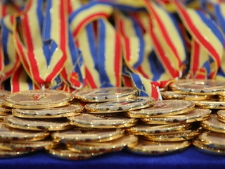 Două medalii de aur, două de bronz şi o menţiune la Olimpiada Internaţională de Astronomie şi Astrofizică