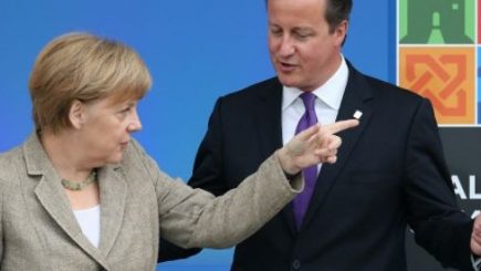 Der Spiegel: Merkel admite o posibila iesire a Marii Britanii din UE