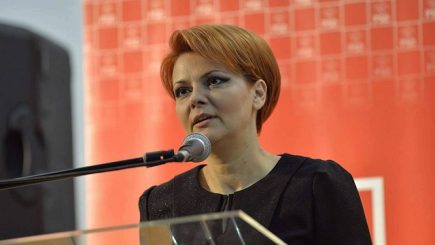 Avertisment de la ministrul Muncii pentru companiile care au dat bonusuri