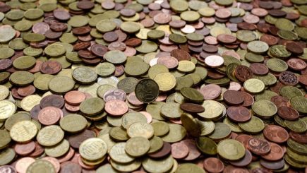Unde se duc banii când se duc ? Şase miliarde lei credite noi acordate de BCR în primele 9 luni