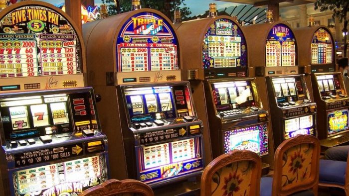 Business în industria jocurilor de noroc: Ce costuri ai pentru deschiderea unei săli de aparate