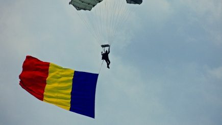 Bloomberg: România, economia cu cea mai rapidă creştere din Europa, are nevoie de un bandaj