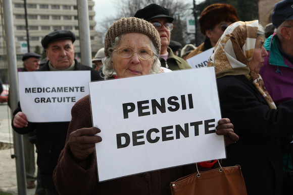 Guvernul anticipează o explozie a numărului de pensionari