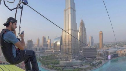 Toate aventurile prin care a trecut l-au pregătit pentru a conduce ţara! Cum decurge viaţa prinţului din Dubai