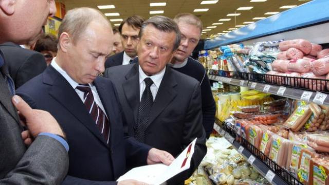 Kremlinul își face supermarket online! Ce se poate cumpăra de acolo