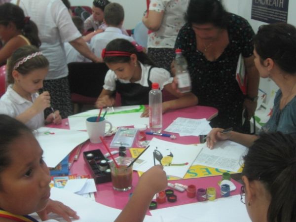 Fă o faptă bună pentru copiii înscrişi în programul Re-Creaţia de Vară şi ajută-i să participe la atelierele organizate de Laureath!