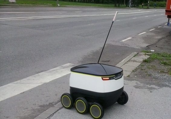 Elveția testează folosirea roboților ca poștași