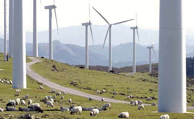 România - locul 10 între statele membre ale UE după ponderea energiei din surse regenerabile