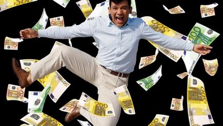 Topul salariilor din România: Câştigul mediu a scăzut în august cu 27 de lei
