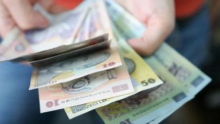 Ce salarii au angajaţii de la FISC